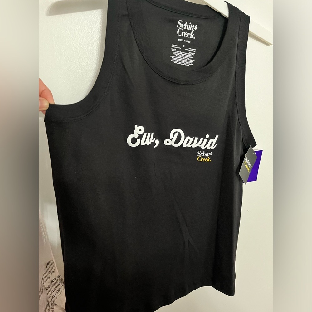 *Brand New* Schitts Creek “ew, David.” XL Black Tank Top 100% Cotton